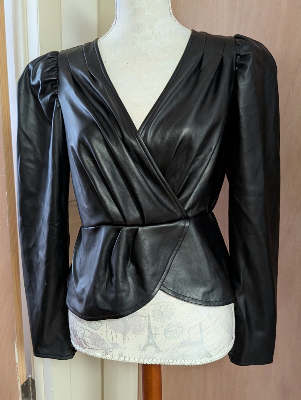 Express Black Faux Leather Wrap Top Puff Sleeve V-Neck Peplum Small